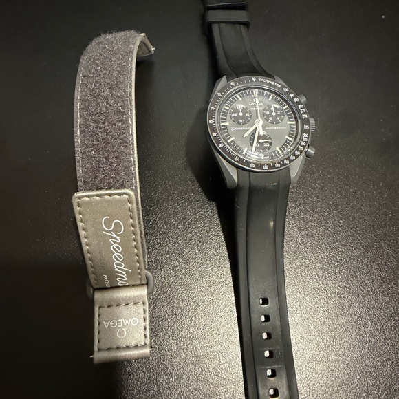 Omega Speedmaster Black Chronograph moonswatch - Picture 3 of 4